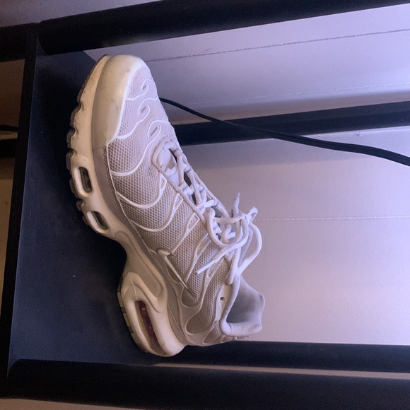 Nike air max plus tn worn lightly clean for the time I’ve had them - Picture 4 of 6